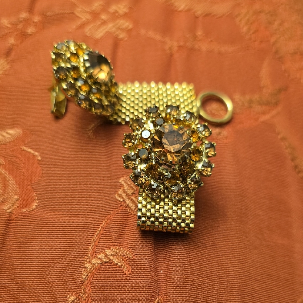 Vintage Gold and Amber Cuff Links